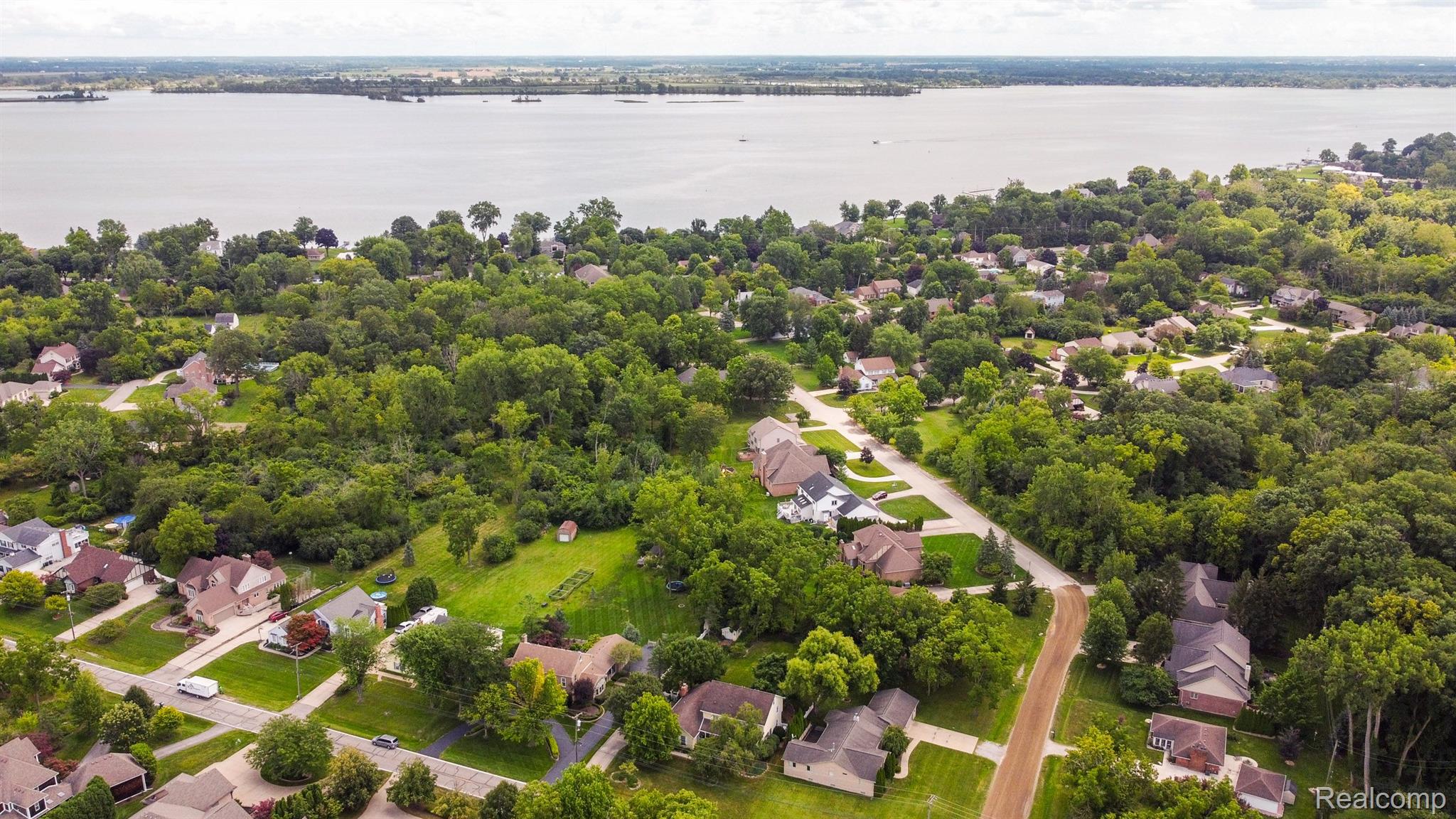 18159 Meridian Road Grosse Ile, MI 48138 - Photo 57 of 66 Gallery Image 57