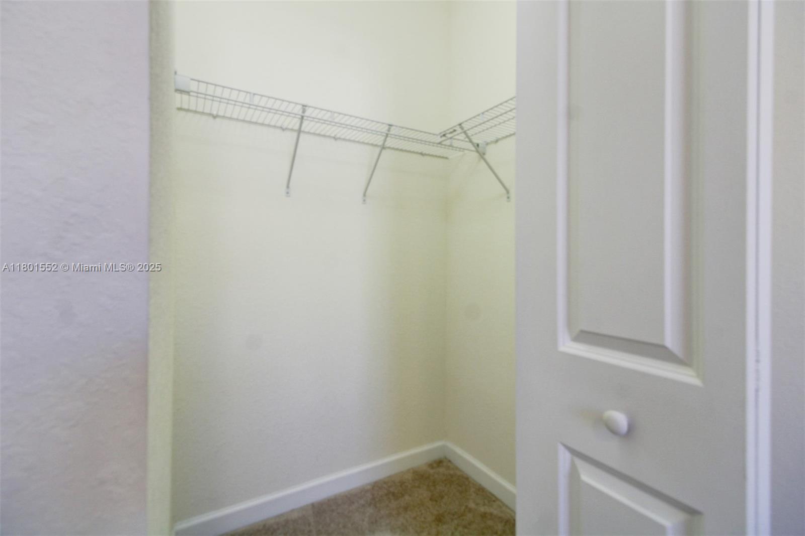 11094 West 33rd Way Hialeah, FL 33018 - Photo 28 of 46