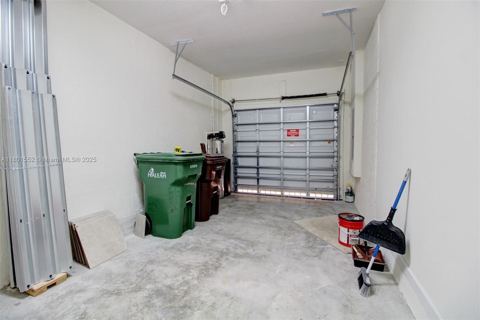 11094 West 33rd Way Hialeah, FL 33018 - Photo 38 of 46