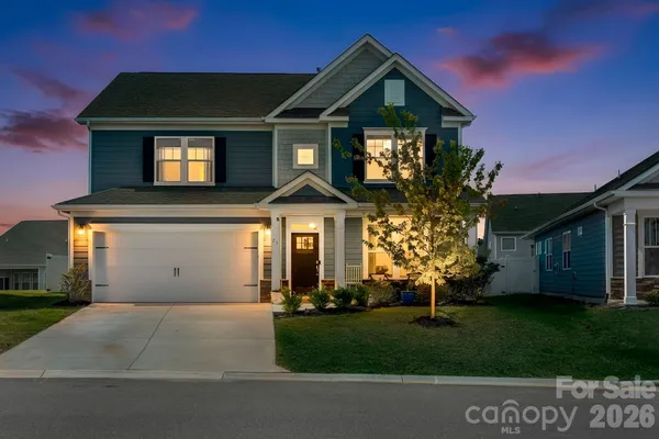 $560,000 | 23 Thornberry Road, Hendersonville, NC 28792