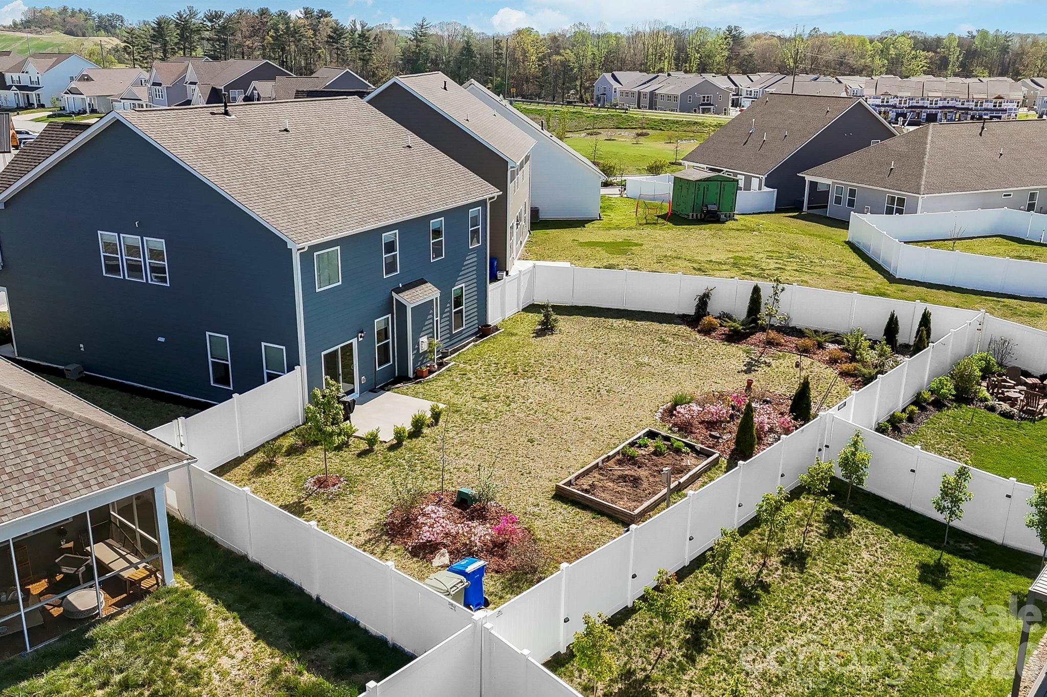 23 Thornberry Road Hendersonville, NC 28792 - Photo 33 of 48
