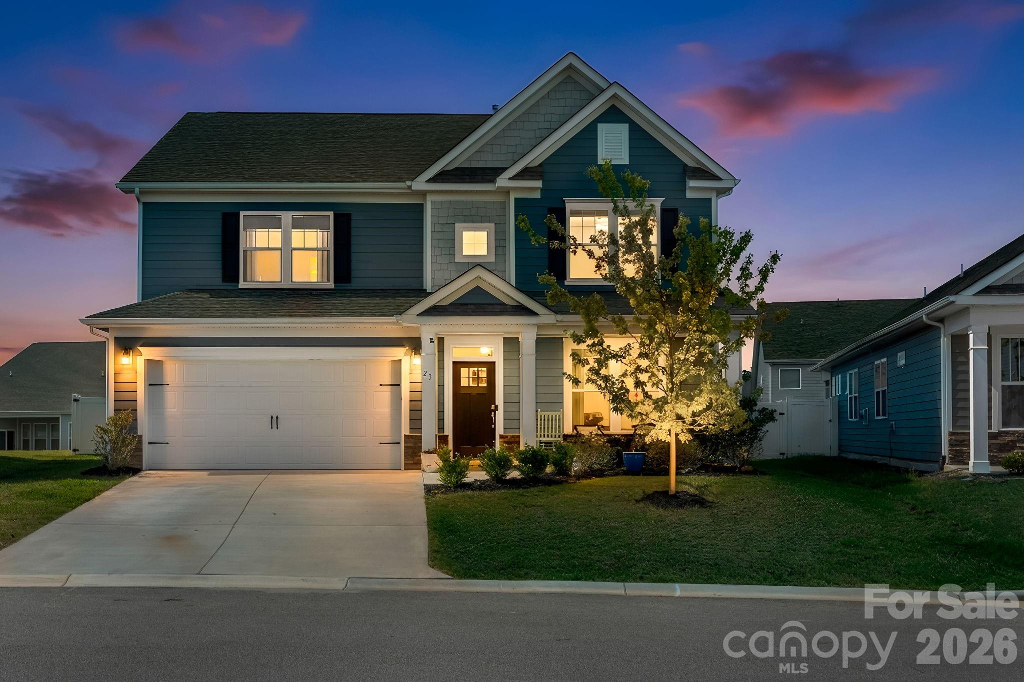 23 Thornberry Road Hendersonville, NC 28792 - Photo 4 of 48