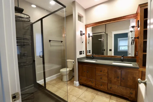 $3,400 | 8205 Mescalero Drive, Austin, TX 78736