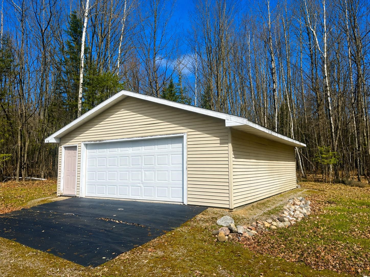 14809 McCabe Road Lakewood, WI 54138 - Photo 4 of 39