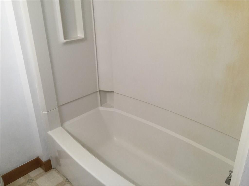 17 Charleston Road Mercer, PA 16137 - Photo 10 of 22