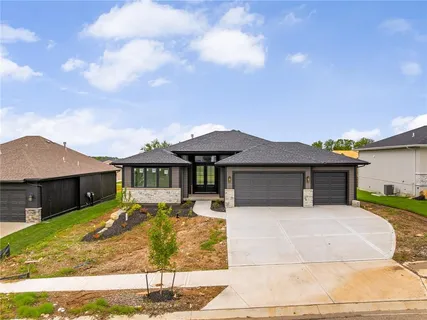 $739,000 | 25152 West 141st Terrace, Olathe, KS 66061