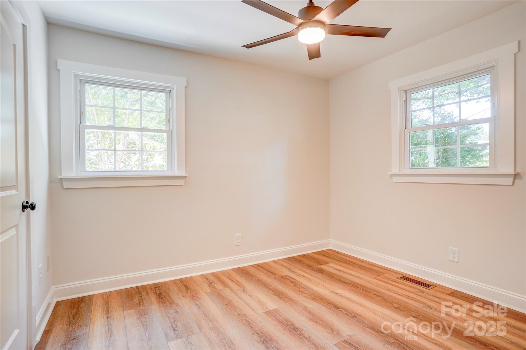 4226 Raney Way Charlotte, NC 28205 - Photo 13 of 44 Gallery Image 13