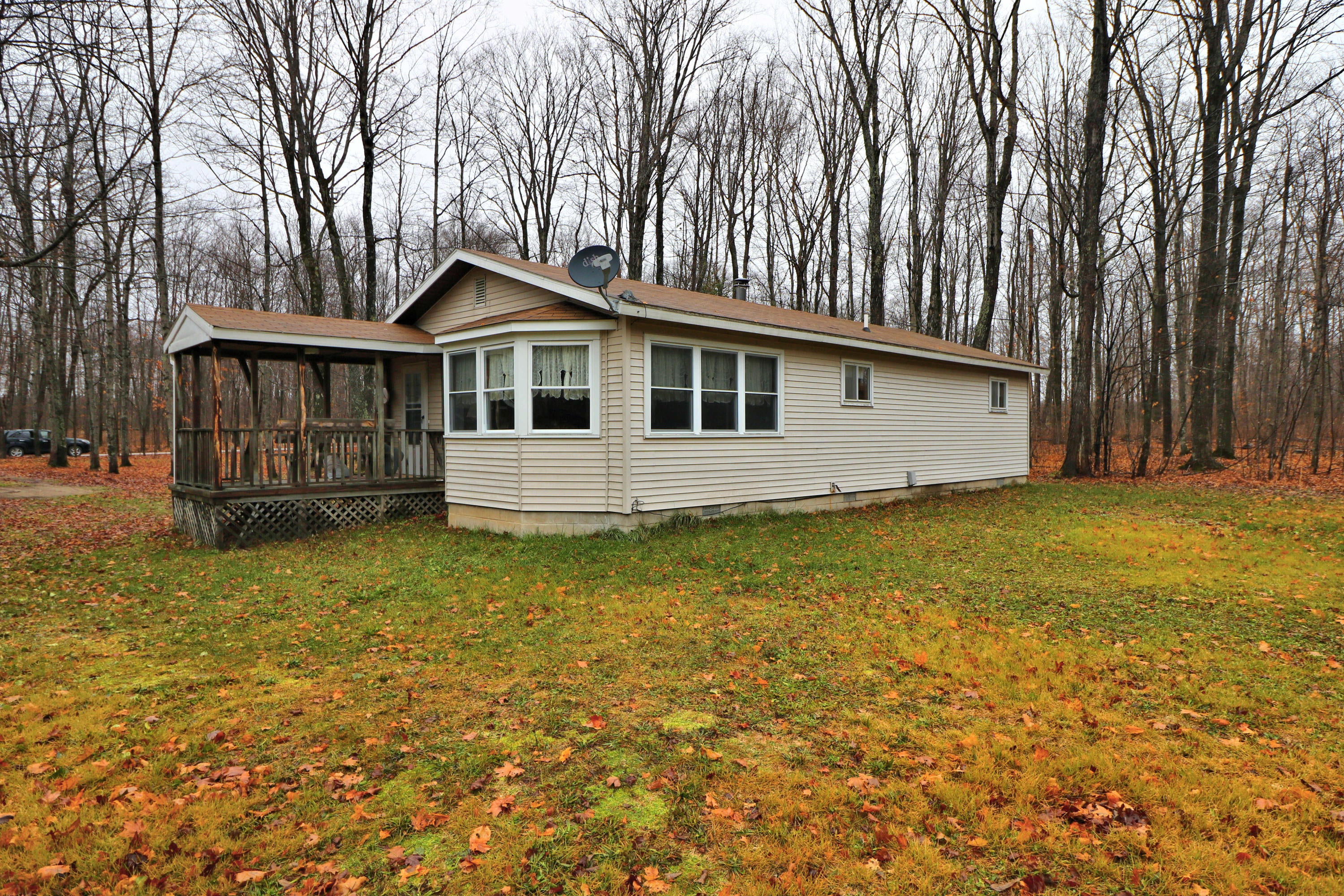 4603 West Poglese Road Hessel, MI 49745 - Photo 2 of 14 Gallery Image 2