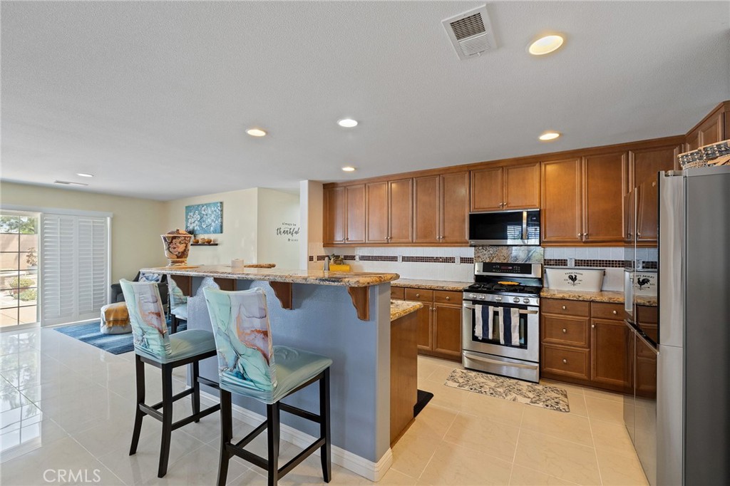 14392 Smith River Road Eastvale, CA 92880 - Photo 18 of 50