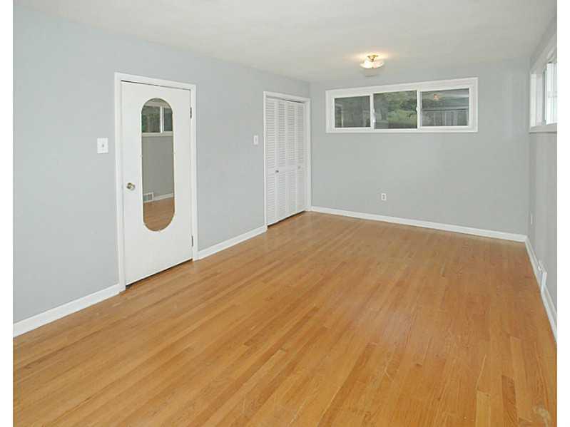 2649 Stroschein Road Monroeville, PA 15146 - Photo 16 of 19 Bedroom.