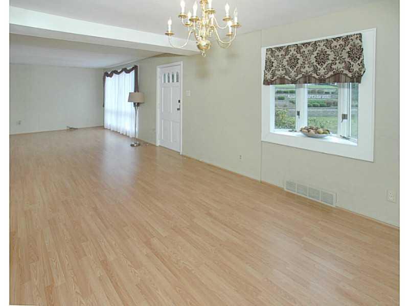 2649 Stroschein Road Monroeville, PA 15146 - Photo 9 of 19 Living Room.
