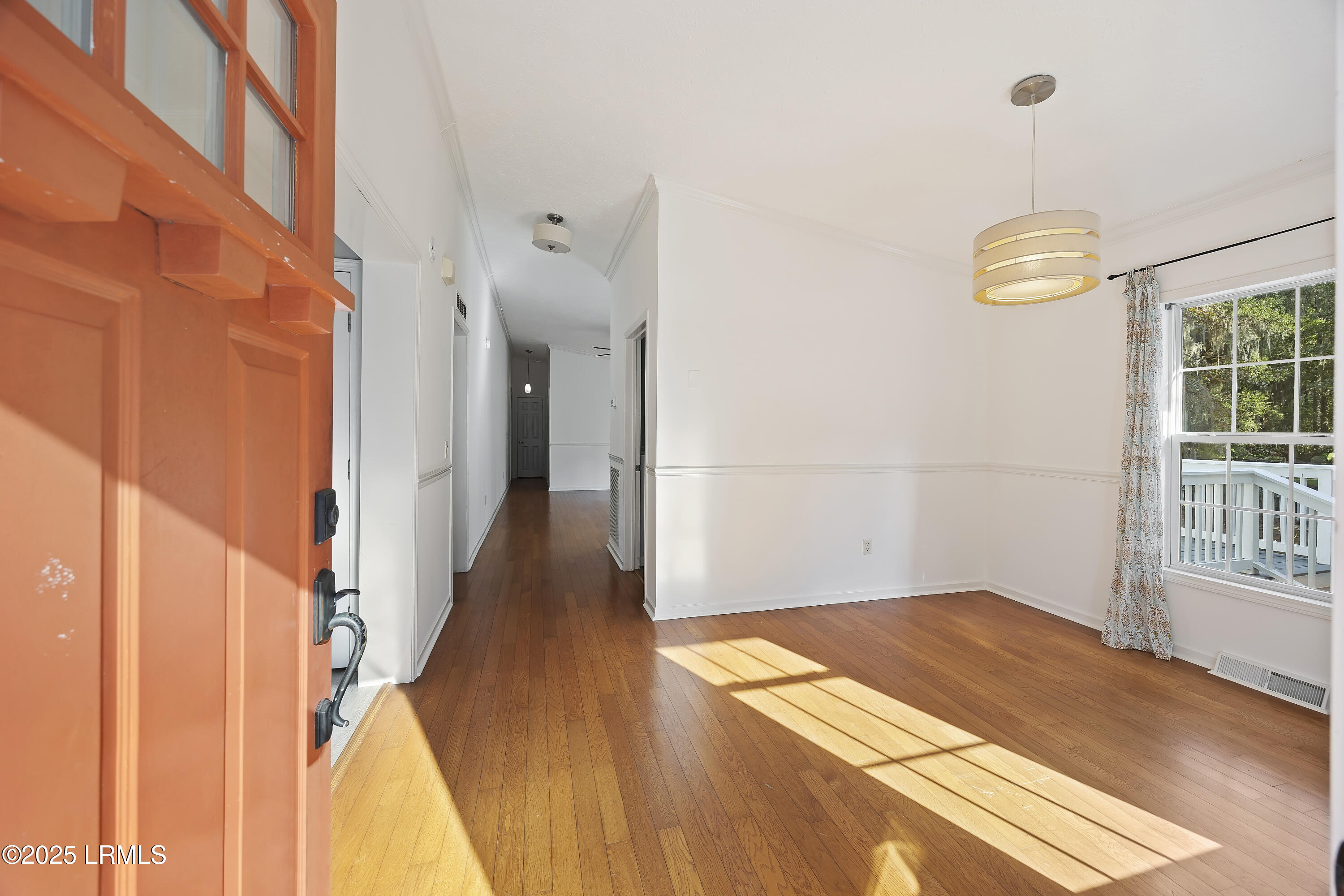 65 River Tree Circle Bluffton, SC 29910 - Photo 3 of 48 4R9A1561