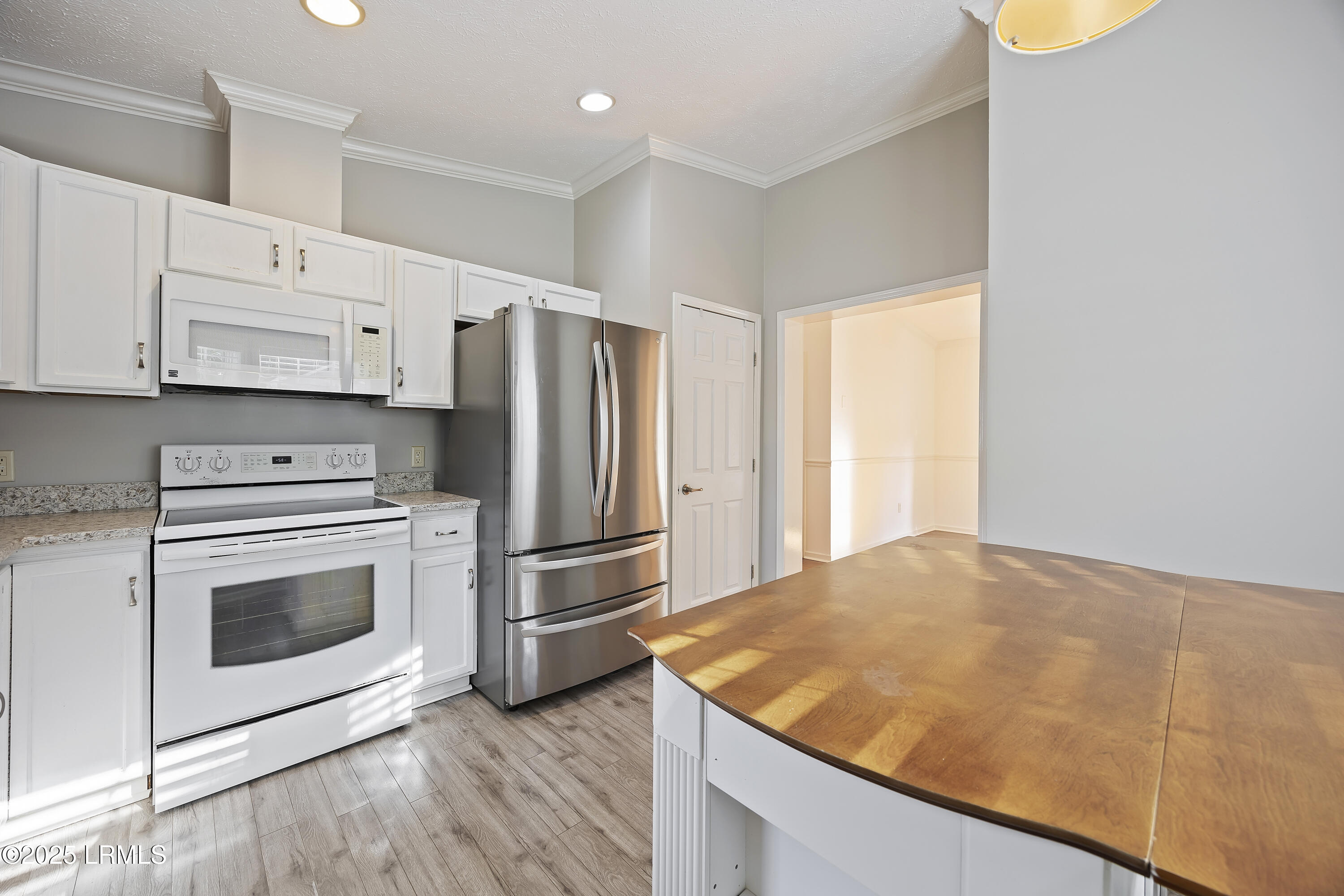 65 River Tree Circle Bluffton, SC 29910 - Photo 7 of 48 4R9A1586