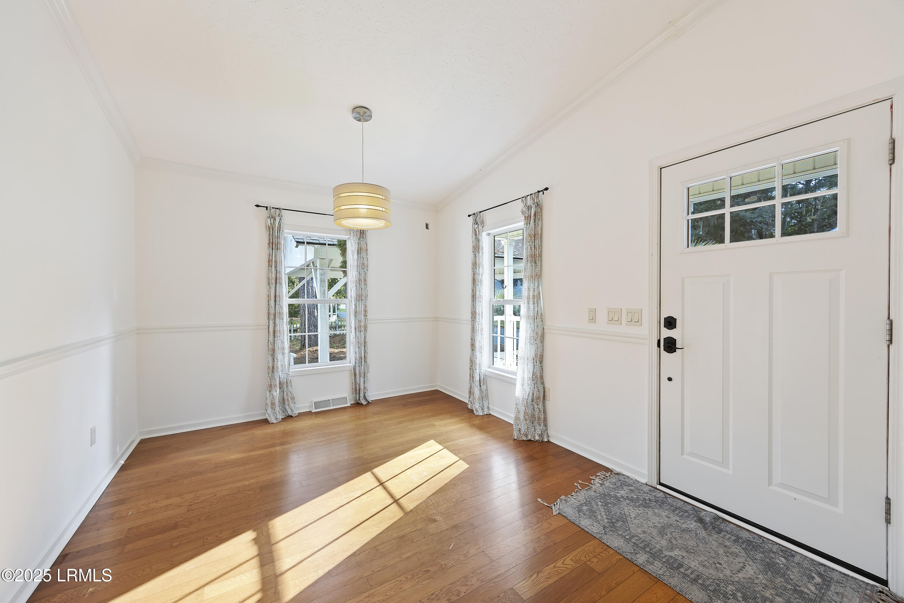 65 River Tree Circle Bluffton, SC 29910 - Photo 10 of 48 4R9A1591