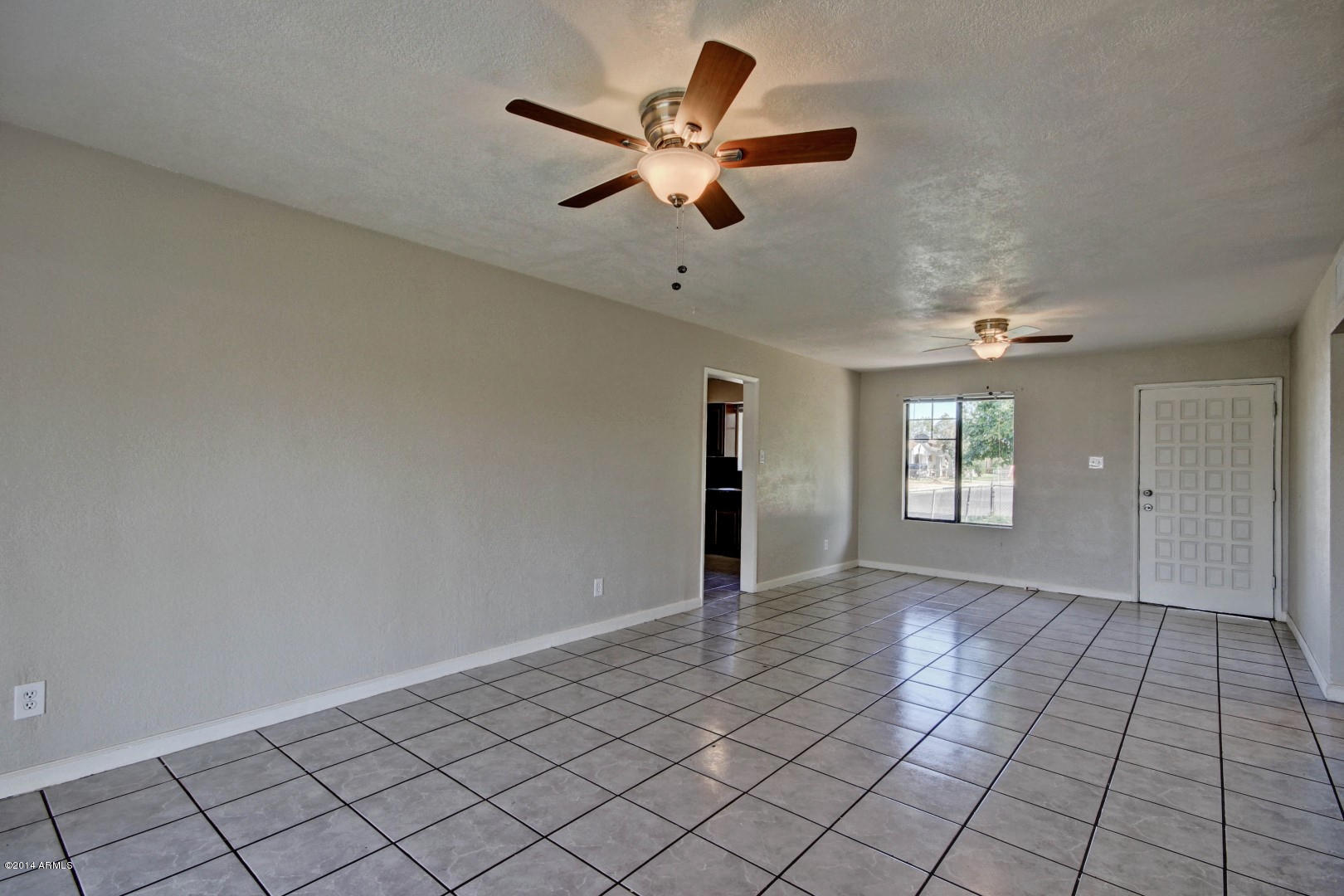 3837 West Cheery Lynn Road Phoenix, AZ 85019 - Photo 3 of 26 Cheery Lynn (8)