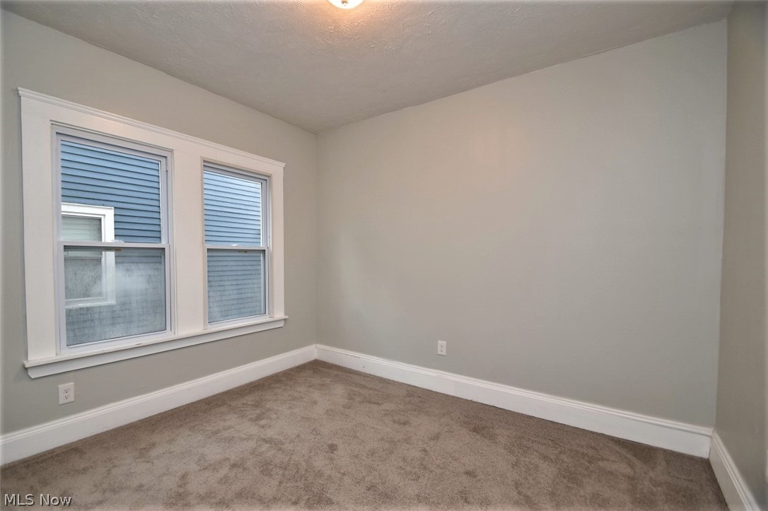 1660 Coventry Road Cleveland, OH 44118 - Photo 11 of 26 Gallery Image 11