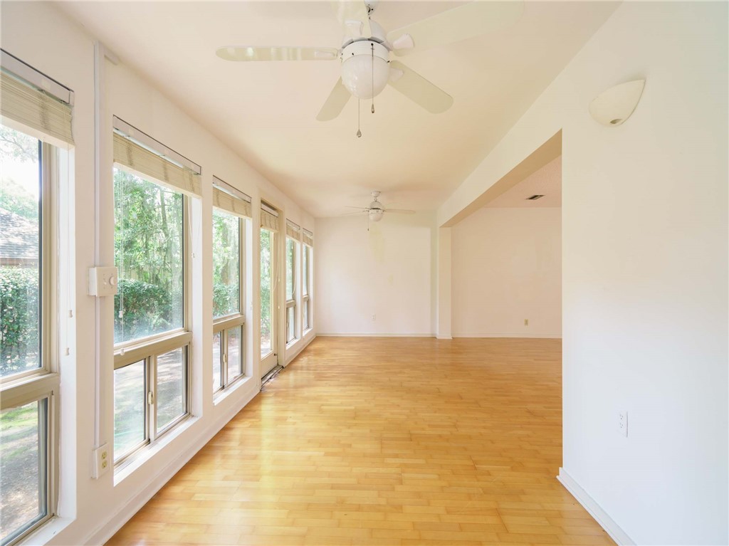 3309 Sea Marsh Road, Unit 3309 Fernandina Beach, FL 32034 - Photo 10 of 34 a view of an empty room and window