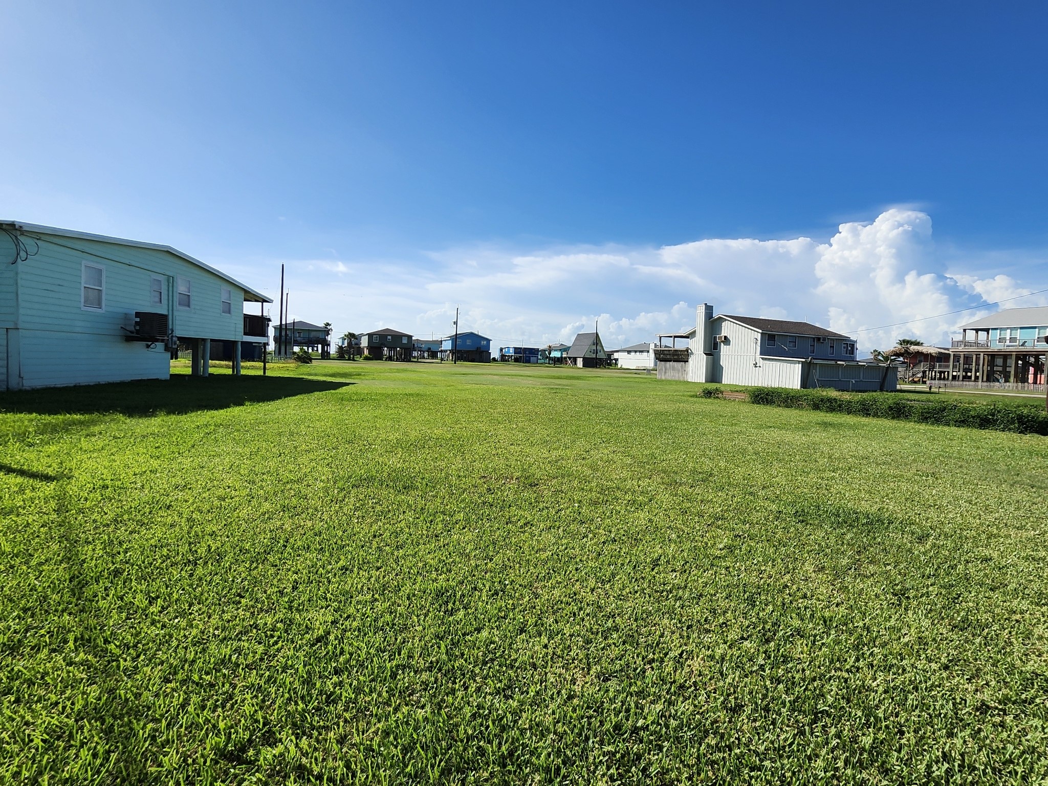 522 Surf Drive Surfside Beach, TX 77541 - Photo 24 of 27 Looking from the NE corner south