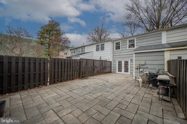 $375,000 | 5533 Green Dory Lane, Columbia, MD 21044