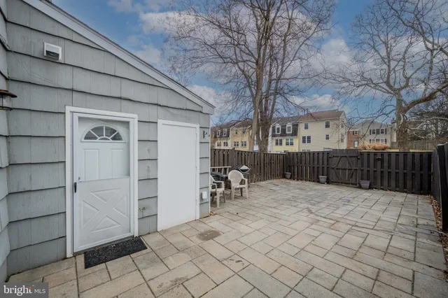 $375,000 | 5533 Green Dory Lane, Columbia, MD 21044