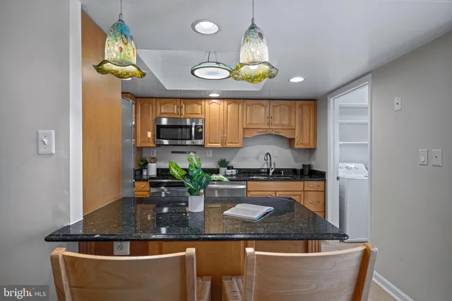 $375,000 | 5533 Green Dory Lane, Columbia, MD 21044