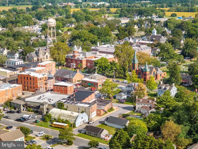 $425,000 | 203 West Market Street, Snow Hill, MD 21863