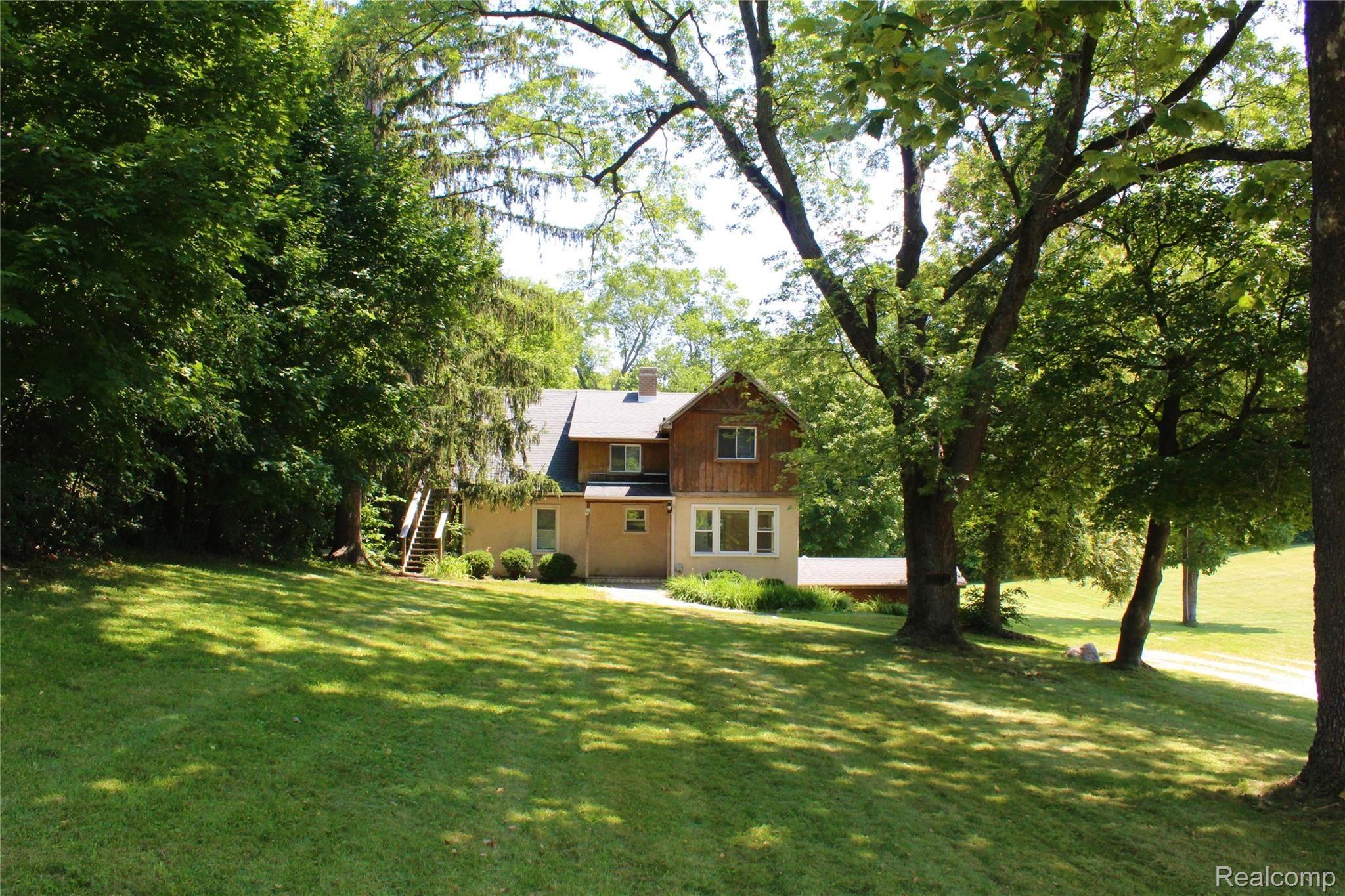5070 Branch Road Flint, MI 48506 - Photo 1 of 47 IMG_6258.JPG