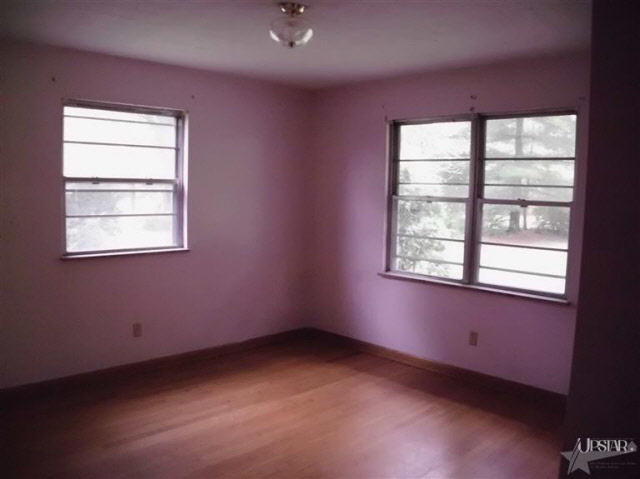 4309 Dicke Road Fort Wayne, IN 46804 - Photo 8 of 11