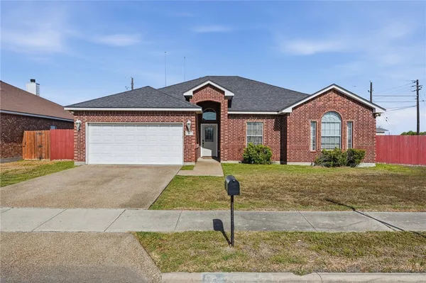$314,000 | 2417 Oak Brook Drive, Portland, TX 78374