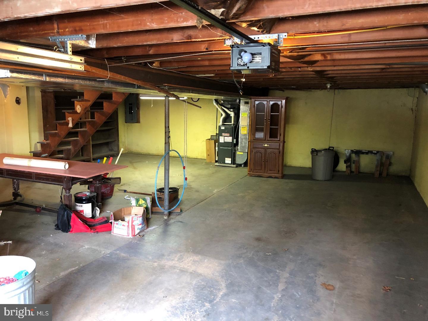 32 Funston Avenue Reading, PA 19607 - Photo 14 of 16 Garage