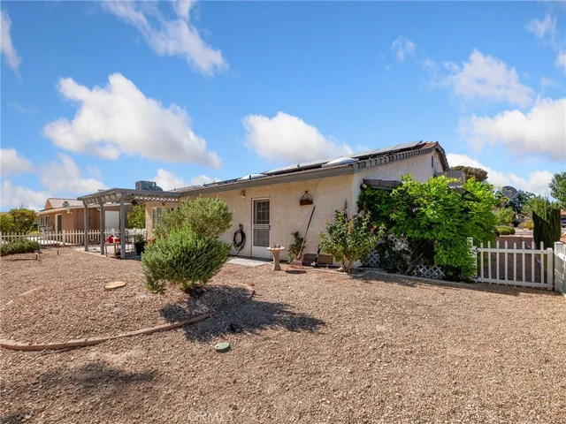 $376,530 | 15143 Tournament Drive, Helendale, CA 92342