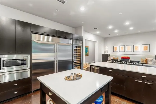 $1,095,000 | 45 Palisades Boulevard, Longview, TX 75605