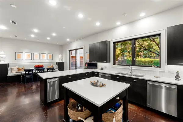 $1,095,000 | 45 Palisades Boulevard, Longview, TX 75605