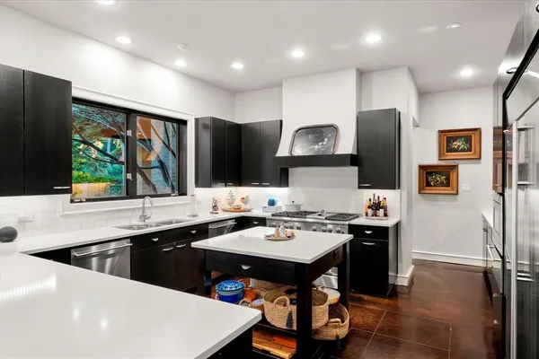 $1,095,000 | 45 Palisades Boulevard, Longview, TX 75605