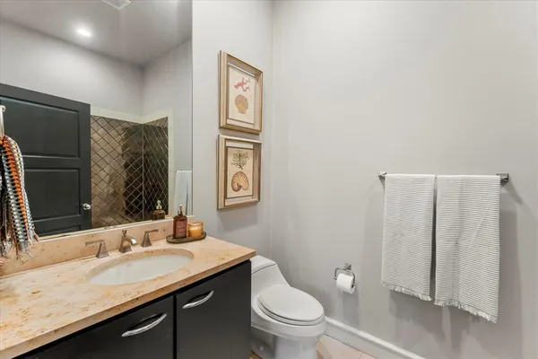 $1,095,000 | 45 Palisades Boulevard, Longview, TX 75605