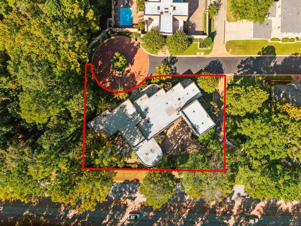 $1,095,000 | 45 Palisades Boulevard, Longview, TX 75605