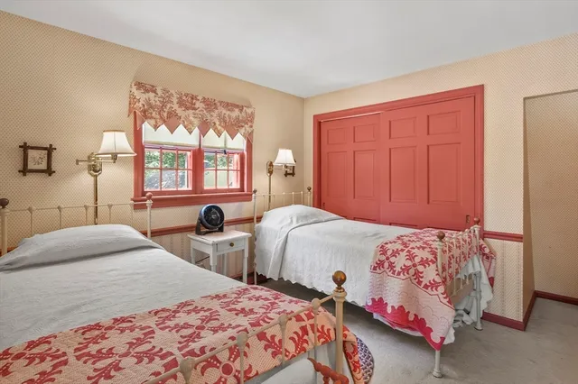 $610,000 | 260 Ward Hill Road, Phillipston, MA 01331