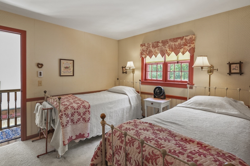 260 Ward Hill Road Phillipston, MA 01331 - Photo 17 of 42