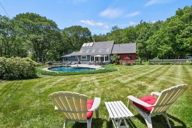 $610,000 | 260 Ward Hill Road, Phillipston, MA 01331