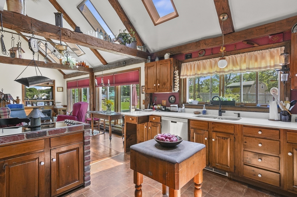 260 Ward Hill Road Phillipston, MA 01331 - Photo 4 of 42