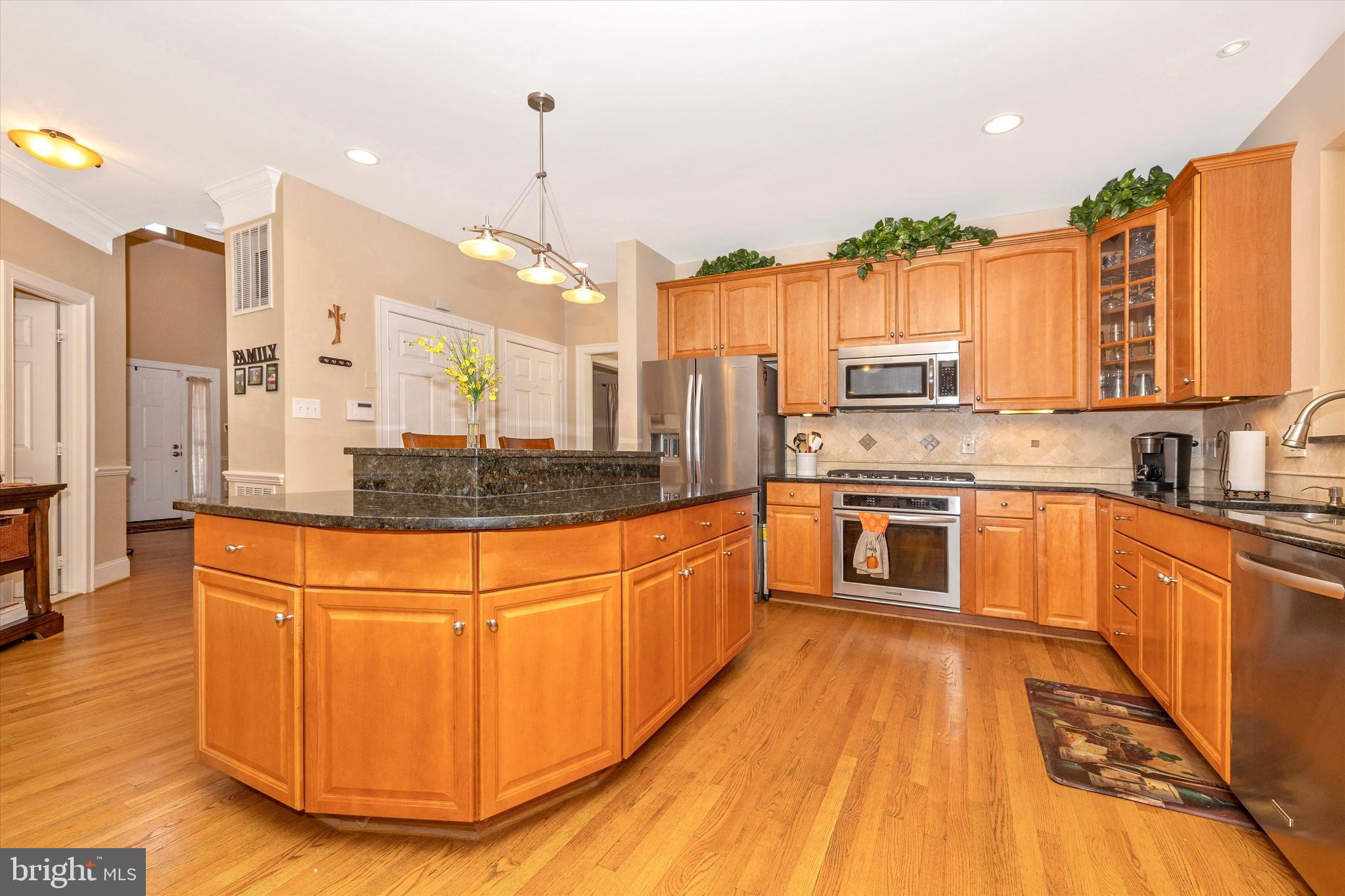 14301 Bubbling Spring Road Boyds, MD 20841 - Photo 14 of 65
