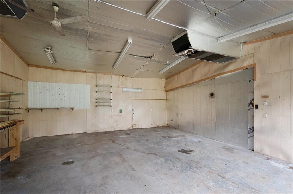 154 County Line Road Southwest Plainville, GA 30733 - Photo 24 of 27 a view of a garage