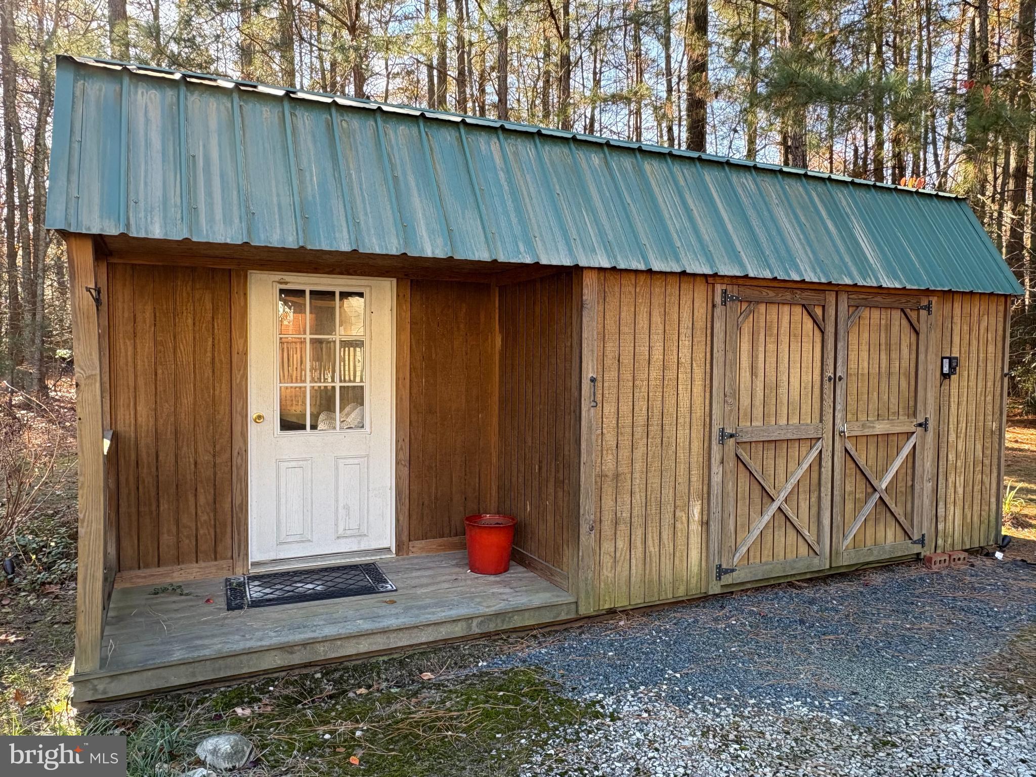 7395 Cherry Walk Road Hebron, MD 21830 - Photo 7 of 61 Charming shed