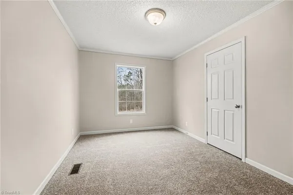 $375,000 | 6670 Bonlee Road, Bear Creek, NC 27344