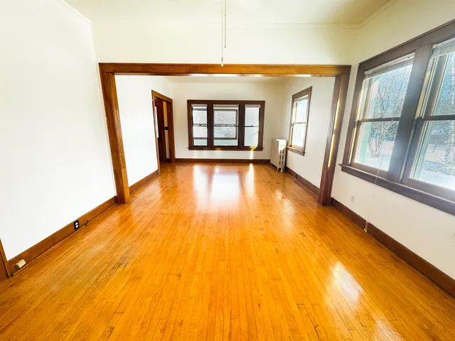 $1,700 | 315 3rd Avenue East, Washburn, WI 54891