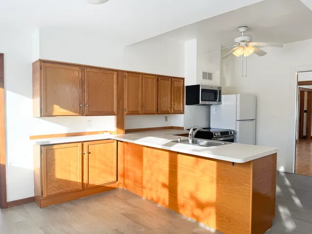 $1,700 | 315 3rd Avenue East, Washburn, WI 54891