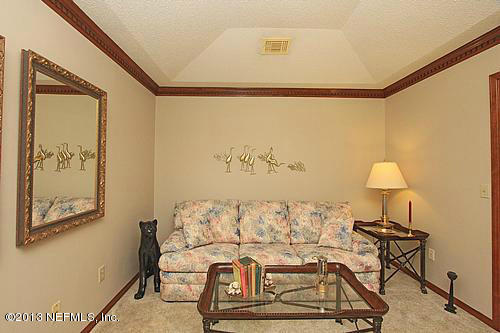 12634 Brady Road Jacksonville, FL 32223 - Photo 7 of 29 Living room 2