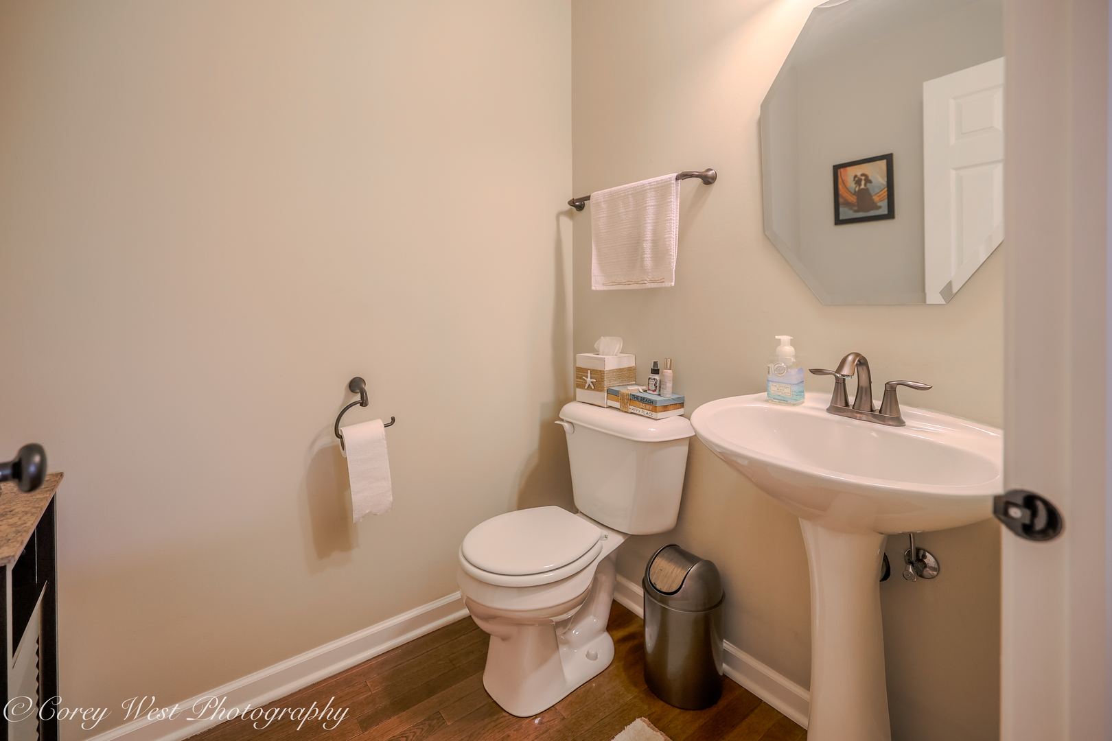4062 Pompton Avenue Elgin, IL 60124 - Photo 5 of 41