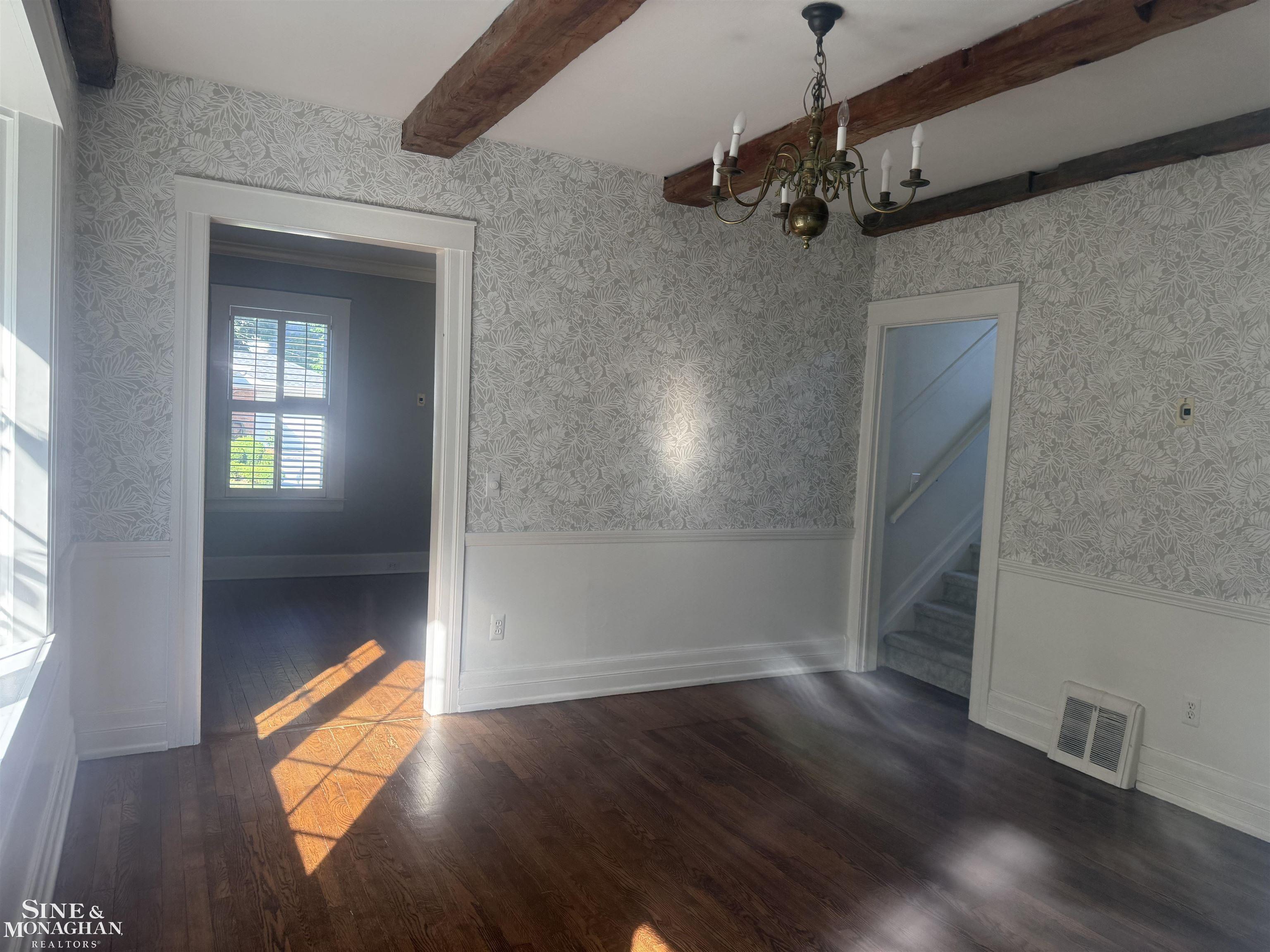 357 Roosevelt Place Grosse Pointe, MI 48230 - Photo 14 of 48