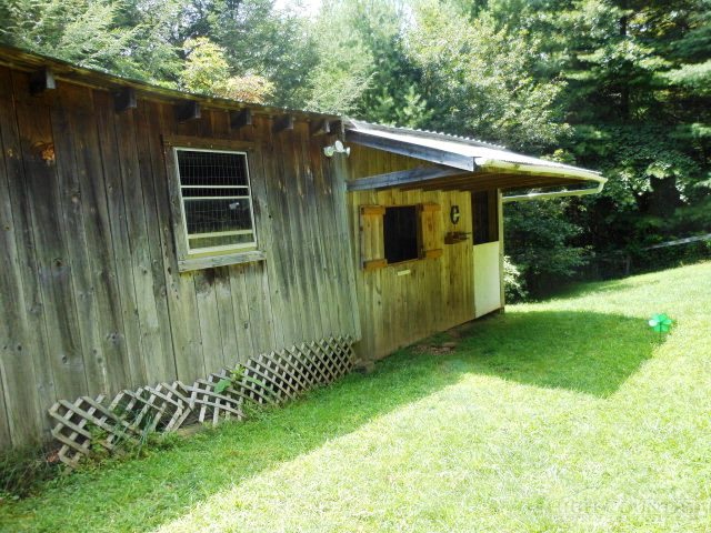 2008 Shatley Springs Road Crumpler, NC 28617 - Photo 14 of 30 Gallery Image 14